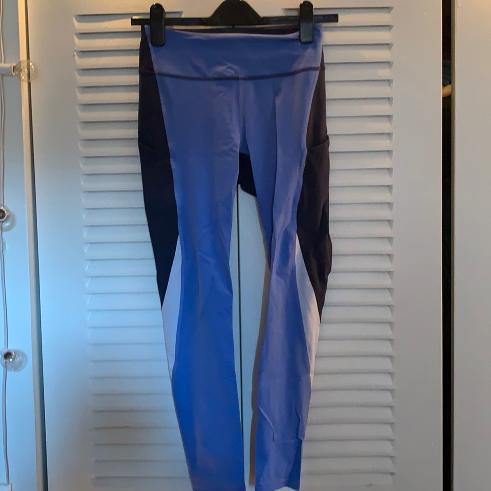 Outdoor Voices Zoom Leggings